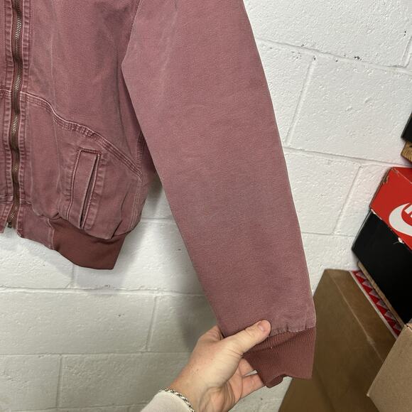 Carhartt Sherpa-Lined Wildwood Jacket “Dried Rose Pink” - Picture 7 of 14